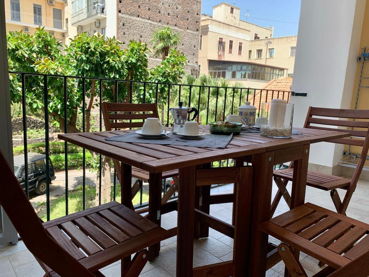 Vittorio Emanuele House Apartment Catania Exterior photo